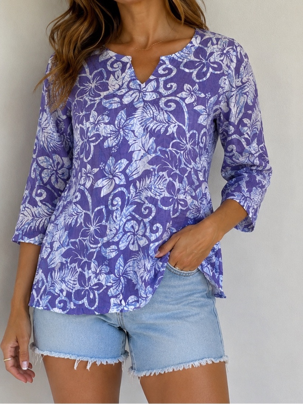 Blue Ginger Hawaiian Design Purple Floral 3/4 Sleeve Blouse Women’s Size Small